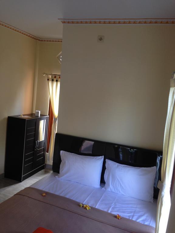 Cebluk Sari Apartment Ubud  Ngoại thất bức ảnh
