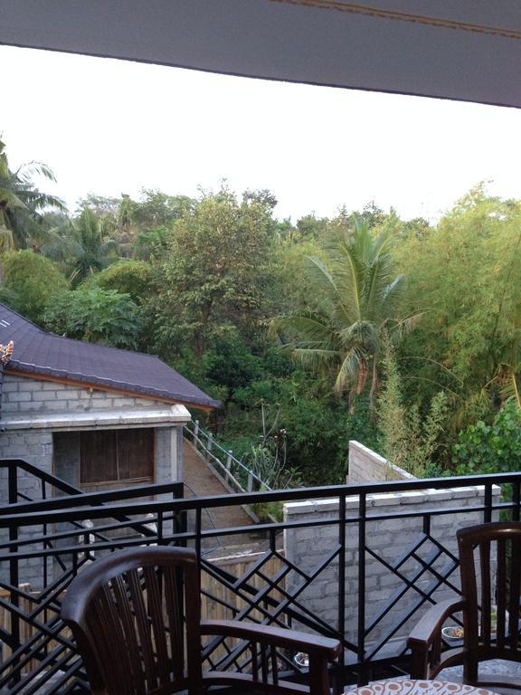 Cebluk Sari Apartment Ubud  Ngoại thất bức ảnh