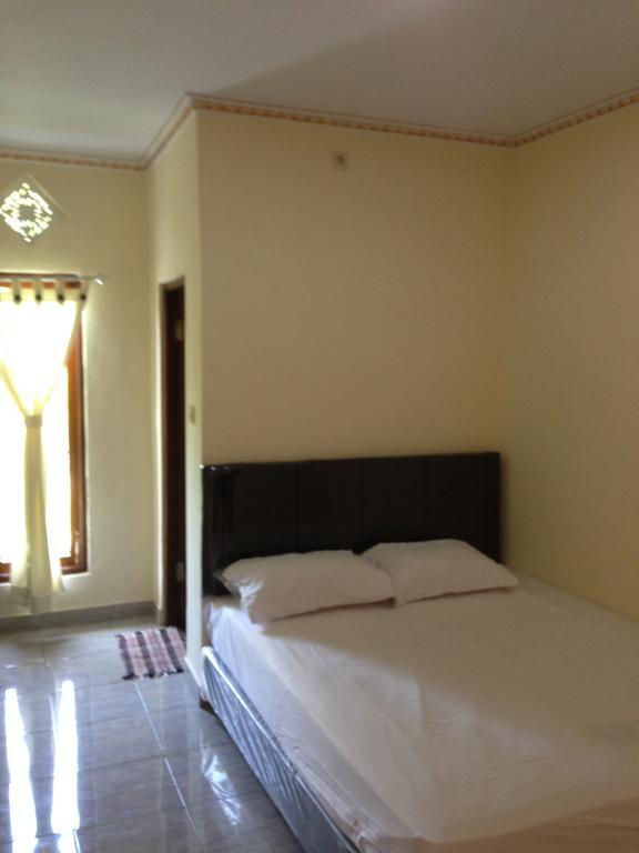 Cebluk Sari Apartment Ubud  Ngoại thất bức ảnh