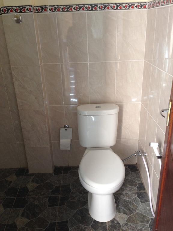 Cebluk Sari Apartment Ubud  Ngoại thất bức ảnh